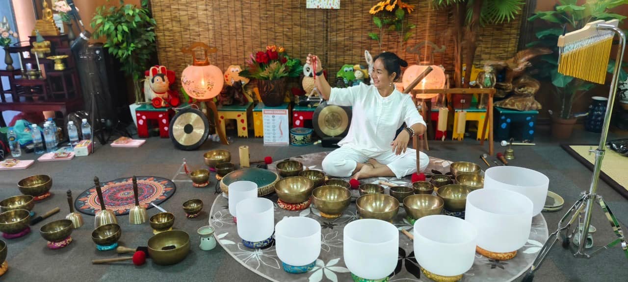 โยคะบำบัดด้วยคลื่นเสียง